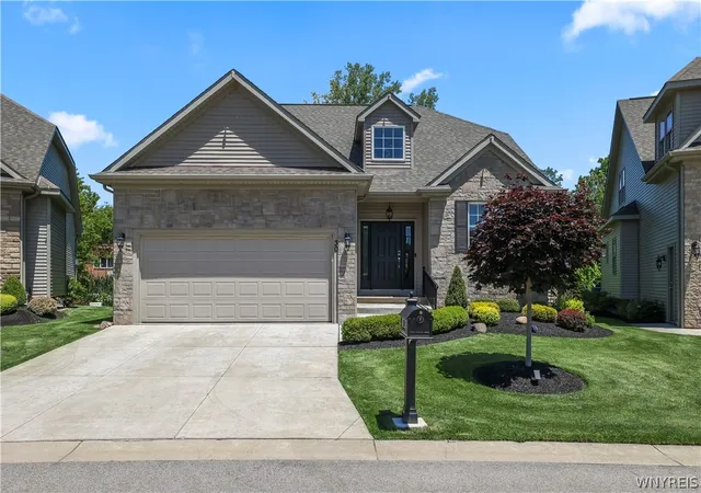 1st image of 30 Logan Ln, Lancaster, NY 14086 | MLS# B1693080