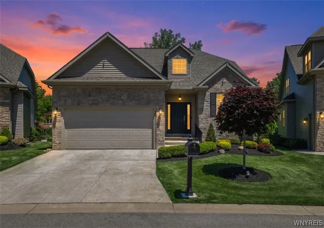 2nd image of 30 Logan Ln, Lancaster, NY 14086 | MLS# B1693080