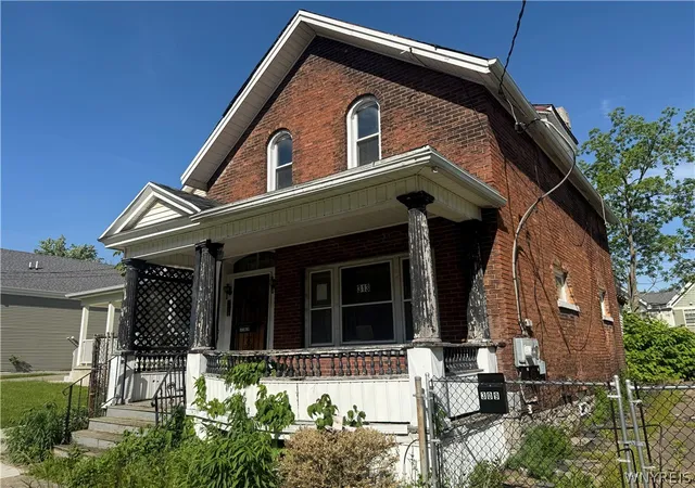 Photo 1 of Multi family home for sale at 309 Maple St, Buffalo, NY 14204 | MLS# B1692133 | Listing updated on 2026-07-22