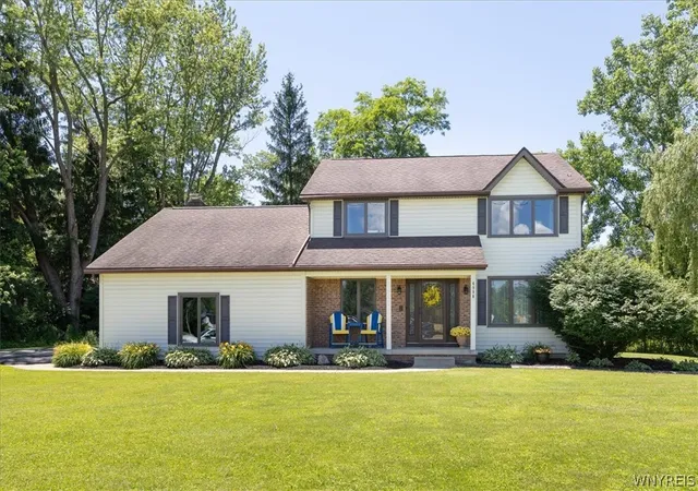 1st image of 4990 Murphy Rd, Orchard Park, NY 14127 | MLS# B1693556