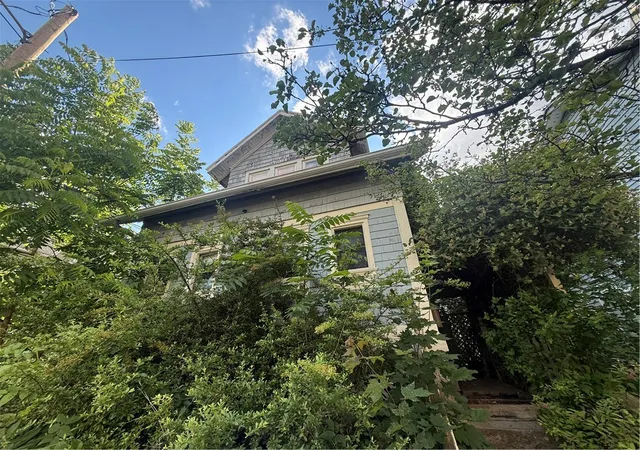 1st image of 159 Seager St, Rochester, NY 14620 | MLS# R1693495