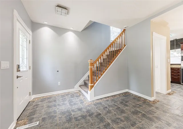 Homes for sale in Rochester, NY | 43 Harding Rd, Rochester, NY 14612 | MLS# R1693212