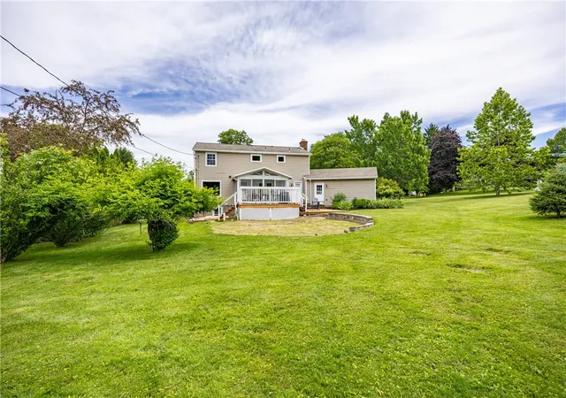 Homes for sale in Perinton, NY | 25 Dahlia Dr, Perinton, NY 14450 | MLS# R1692097