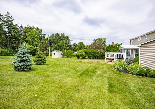 Homes for sale in Perinton, NY | 25 Dahlia Dr, Perinton, NY 14450 | MLS# R1692097
