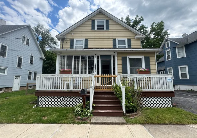 Homes for sale in Geneva City, NY | 29 Argyle St, Geneva City, NY 14456 | MLS# R1693360