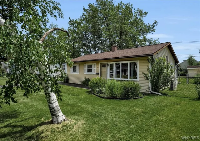 1st image of 201 Dupont Ave, Tonawanda, NY 14150 | MLS# B1693717