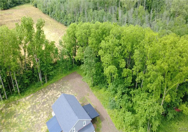 Homes for sale in Montezuma, NY | 7675 Fosterville Rd, Montezuma, NY 13140 | MLS# S1693956