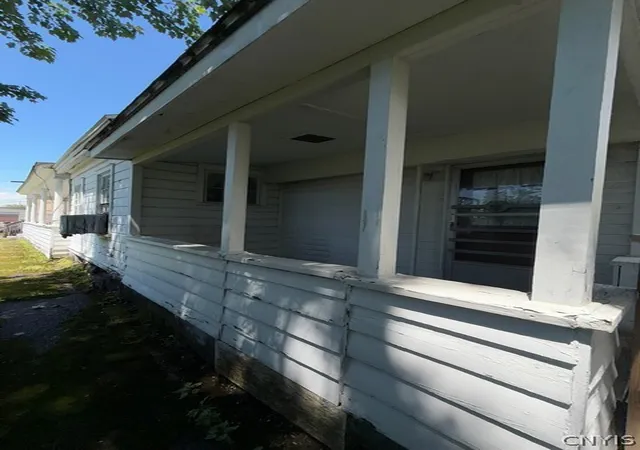 Photo 4 of Sale Pending at 418 Roberts St, Rome, NY 13440 | MLS# S1693991 | Listing updated on 2026-07-27