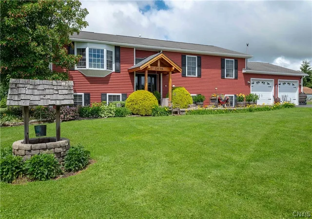 Photo 1 of Single family home for sale at 2635 Skyline Dr, Deansboro, NY 13328 | MLS# S1692468 | Listing updated on 2026-07-24
