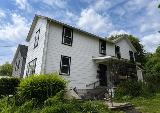 Homes for sale in Geneva City, NY | 41 Humbert St, Geneva City, NY 14456 | MLS# R1693885