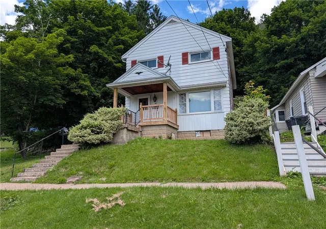 Homes for sale in Bradford City, PA | 45 Belleview Ave, Bradford City, PA 16701 | MLS# R1694023
