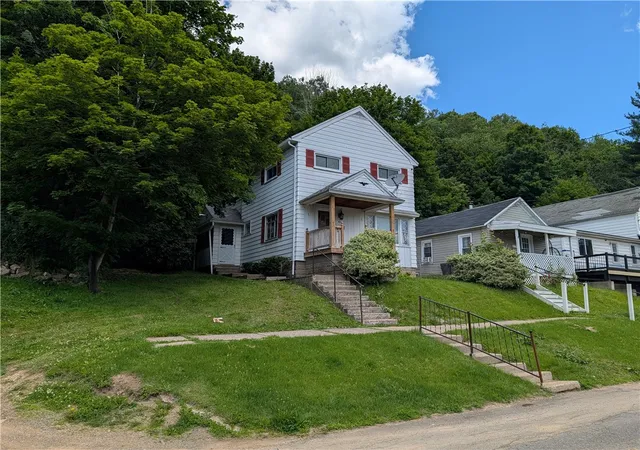 Homes for sale in Bradford City, PA | 45 Belleview Ave, Bradford City, PA 16701 | MLS# R1694023