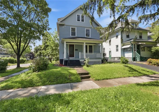 Photo 1 of Single family home for sale at 133 Parkside Ave, Rochester, NY 14609 | MLS# R1694035 | Listing updated on 2026-07-22