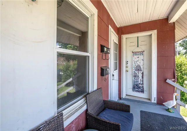 Homes for sale in Lackawanna, NY | 47 Maple St, Lackawanna, NY 14218 | MLS# B1693829