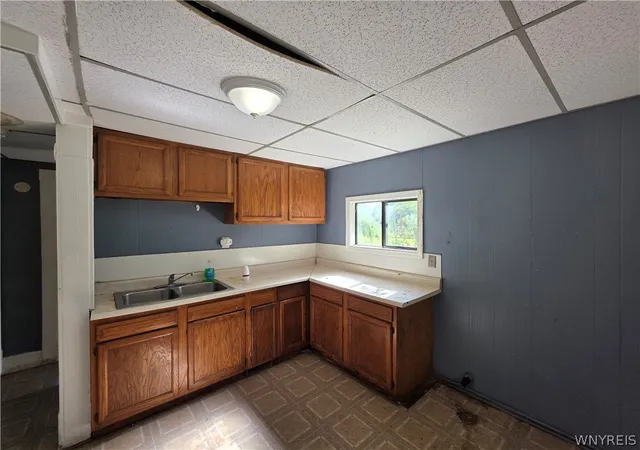 Homes for sale in Niagara Falls, NY | 2430 Cudaback Ave, Niagara Falls, NY 14303 | MLS# B1693847