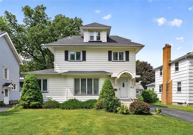 1st image of 162 Belcoda Dr, Irondequoit, NY 14617 | MLS# R1693778