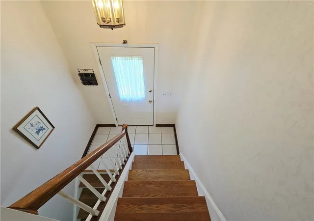 Homes for sale in Greece, NY | 131 Medallion Dr, Greece, NY 14626 | MLS# R1693999
