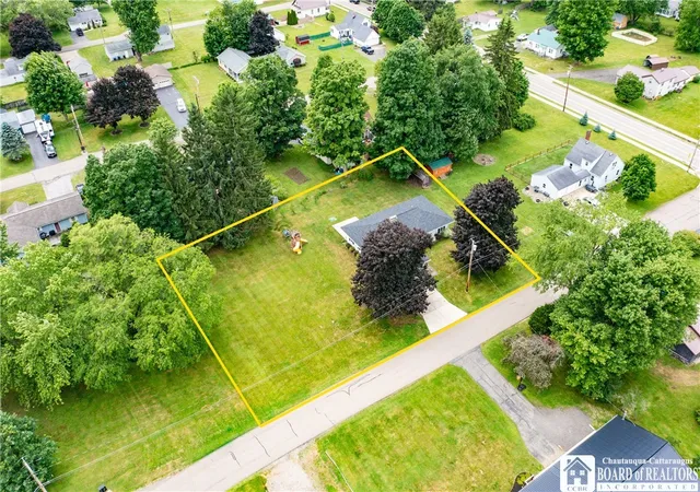 2nd image of 10 Durand St, Carroll, NY 14738 | MLS# R1691398
