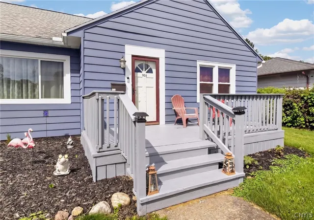 2nd image of 929 Armory Dr, Utica, NY 13501 | MLS# S1693967