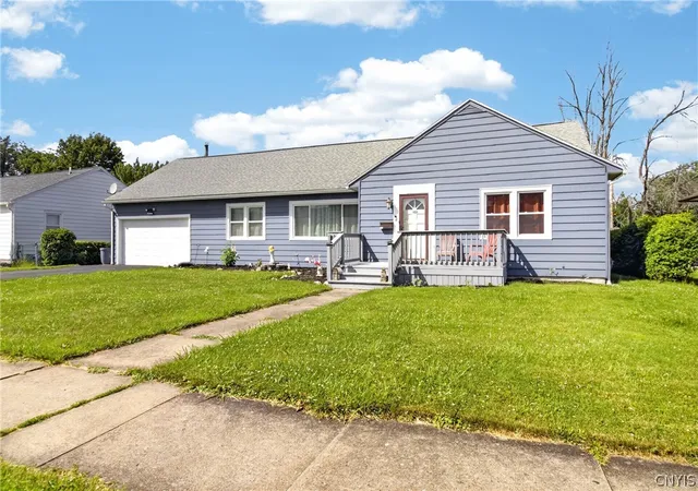 35th image of 929 Armory Dr, Utica, NY 13501 | MLS# S1693967