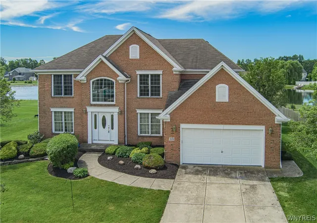 1st image of 3870 Ontario Dr, Wheatfield, NY 14120 | MLS# B1690480