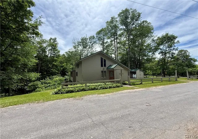 Homes for sale in Camden, NY | 2168 Mad River Rd, Camden, NY 13316 | MLS# S1693565