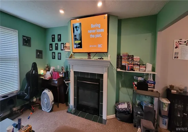 Photo 4 of Sale Pending at 104 Florida Ave, Rochester, NY 14616 | MLS# B1694162 | Listing updated on 2026-07-11
