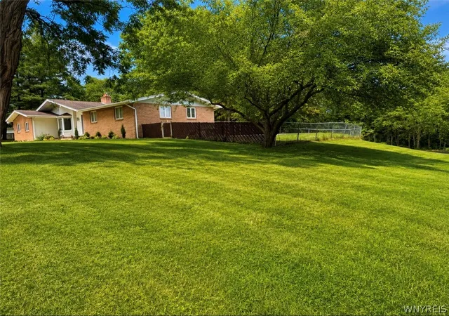 3rd image of 8 Drake Ext Ave, Hanover, NY 14136 | MLS# B1693740