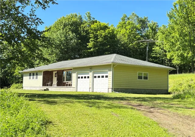 2nd image of 125 Maple Valley Rd, Decatur, NY 12197 | MLS# R1693403