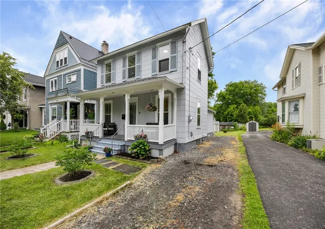 Homes for sale in Canandaigua City, NY | 186 Park St St, Canandaigua City, NY 14424 | MLS# R1693910