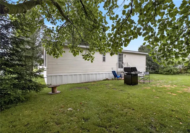 24th image of 27 Morgans Run, Clifton Springs, NY 14432 | MLS# R1693726