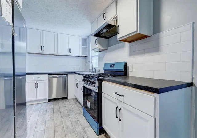 2nd image of 907 Westside Dr, Chili, NY 14624 | MLS# R1694188