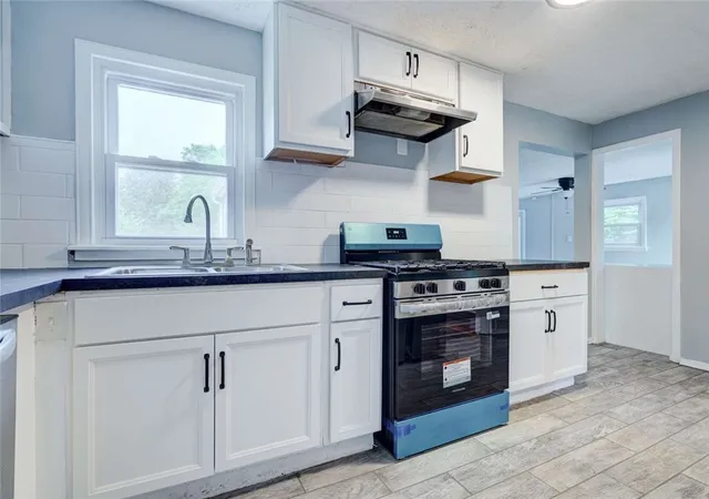 3rd image of 907 Westside Dr, Chili, NY 14624 | MLS# R1694188