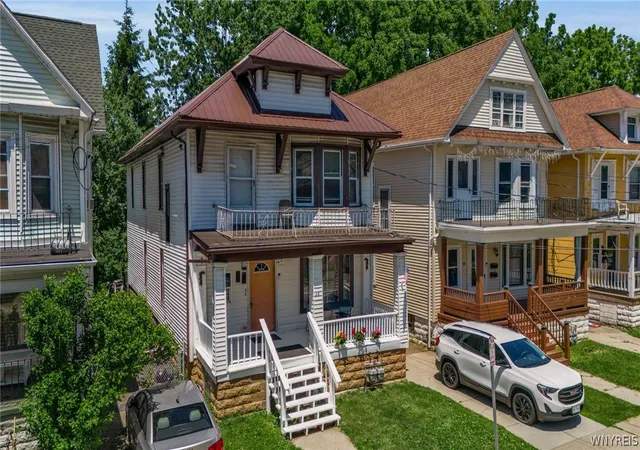 3rd image of 28 Geary St, Buffalo, NY 14210 | MLS# B1694140