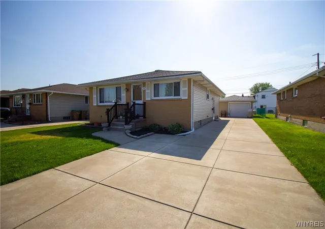 Photo 1 of Single family home for sale at 60 Joanne Ln, Buffalo, NY 14227 | MLS# B1694237 | Listing updated on 2026-07-22