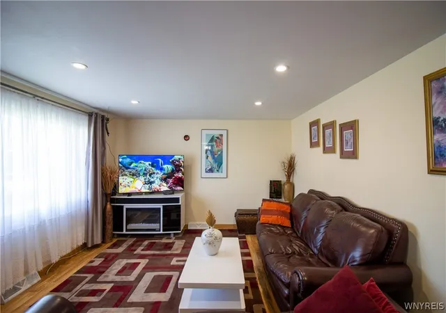 Photo 4 of Single family home for sale at 60 Joanne Ln, Buffalo, NY 14227 | MLS# B1694237 | Listing updated on 2026-07-22