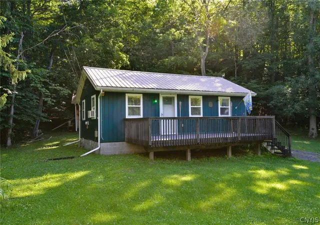Homes for sale in Theresa, NY | 43668 Muskelunge Lake Camp Rd, Theresa, NY 13691 | MLS# S1693389