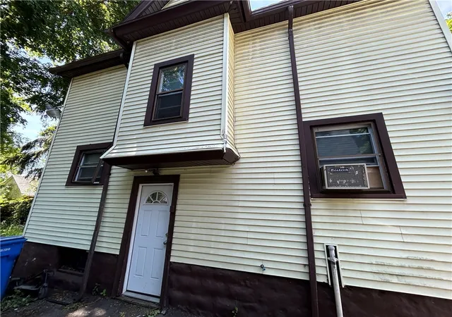 Photo 2 of Single family home for sale at 411 Cottage St, Rochester, NY 14611 | MLS# R1694157 | Listing updated on 2026-07-09