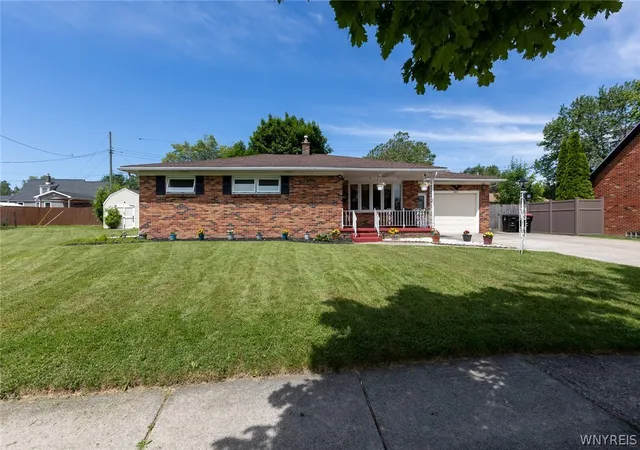 Homes for sale in Lancaster, NY | 143 Norris Ave, Lancaster, NY 14086 | MLS# B1694168