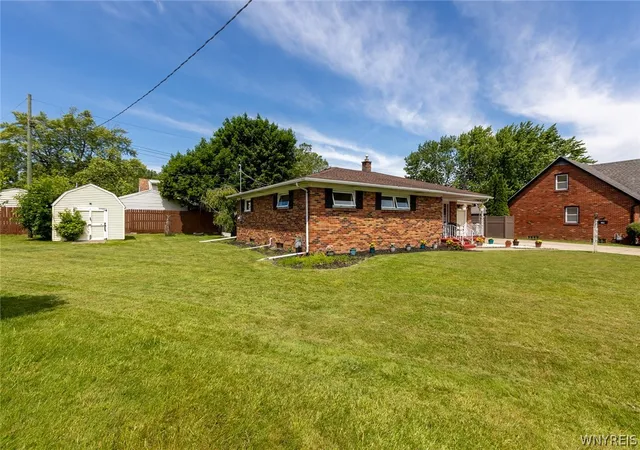 Homes for sale in Lancaster, NY | 143 Norris Ave, Lancaster, NY 14086 | MLS# B1694168