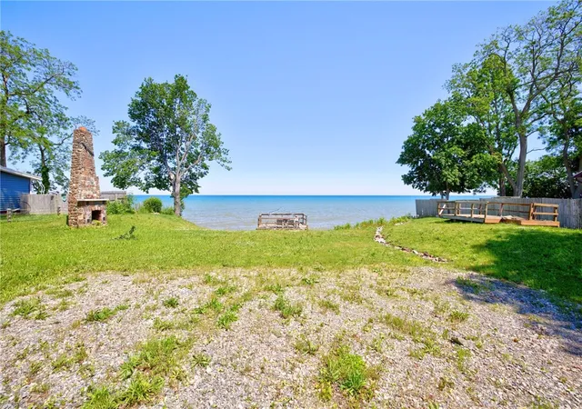 Homes for sale in Williamson, NY | 3189 Lake Rd, Williamson, NY 14589 | MLS# R1693237
