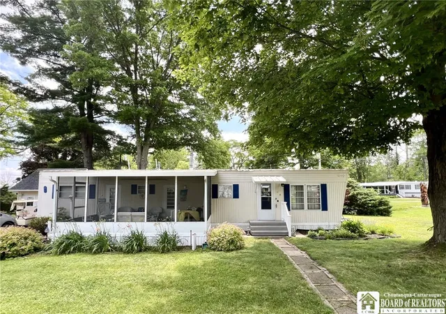 3rd image of 21 Lawndale, Chautauqua, NY 14757 | MLS# R1693522