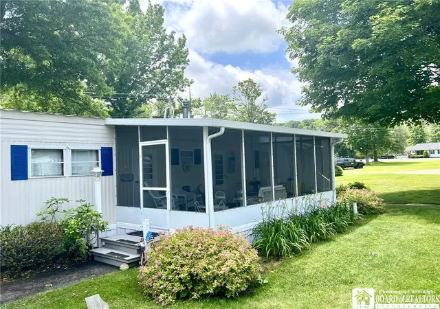 4th image of 21 Lawndale, Chautauqua, NY 14757 | MLS# R1693522