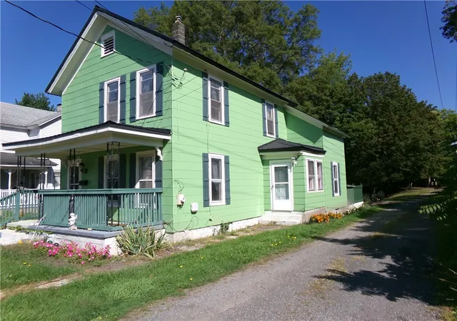 Homes for sale in Lyons, NY | 6 Depew, Lyons, NY 14489 | MLS# R1694068