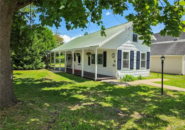 1st image of 1212 Vienna Rd, Sylvan Beach, NY 13157 | MLS# S1694135