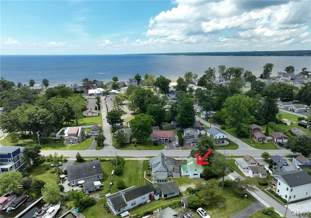 Photo 5 of Single family home for sale at 1212 Vienna Rd, Sylvan Beach, NY 13157 | MLS# S1694135 | Listing updated on 2026-08-03