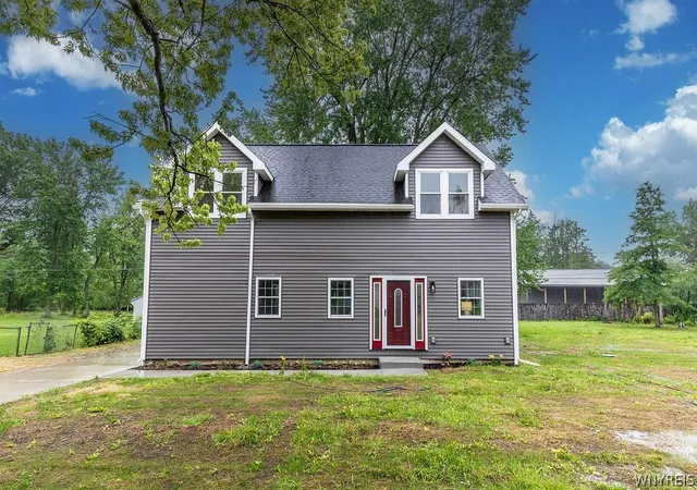 1st image of 3046 Westwood Dr, Grand Island, NY 14072 | MLS# B1693278