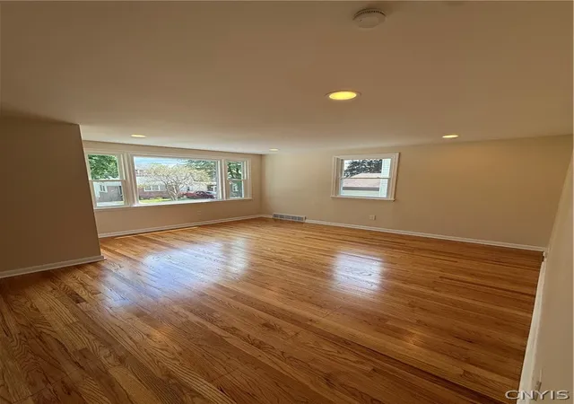 5th image of 126 Aberdeen, Syracuse, NY 13206 | MLS# S1694090