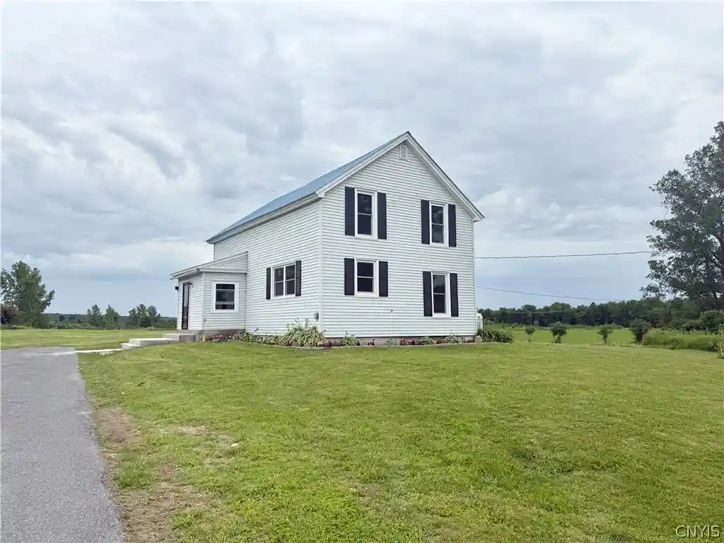 Photo 1 of Single family home for sale at 18750 Waite Rd, Adams Center, NY 13606 | MLS# S1687947 | Listing updated on 2026-10-19