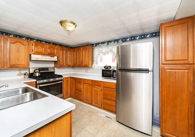 Homes for sale in Batavia, NY | 2605 W Main St Rd, Batavia, NY 14056 | MLS# R1692778